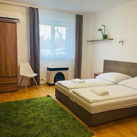 קישקונהלש Weninger Studio Apartman מראה חיצוני תמונה