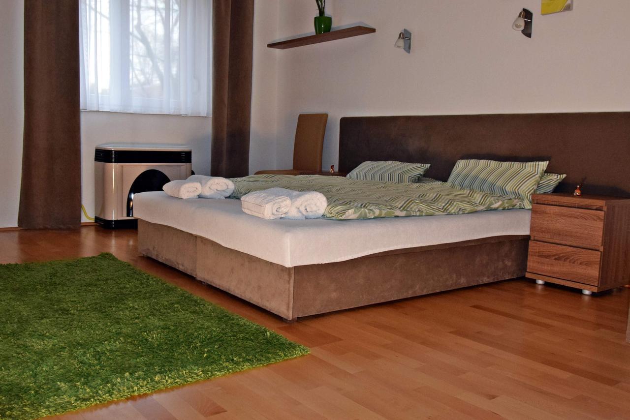 קישקונהלש Weninger Studio Apartman מראה חיצוני תמונה