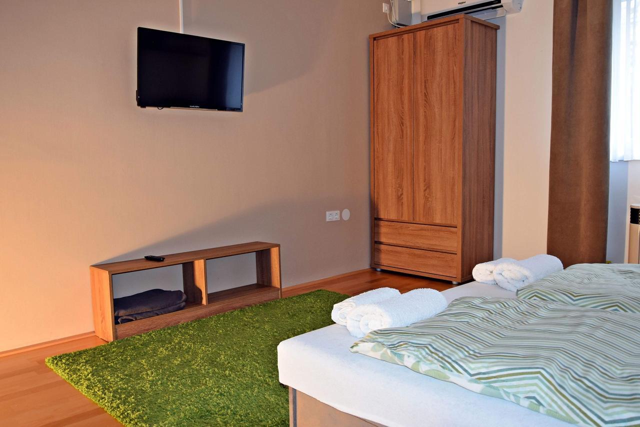 קישקונהלש Weninger Studio Apartman מראה חיצוני תמונה